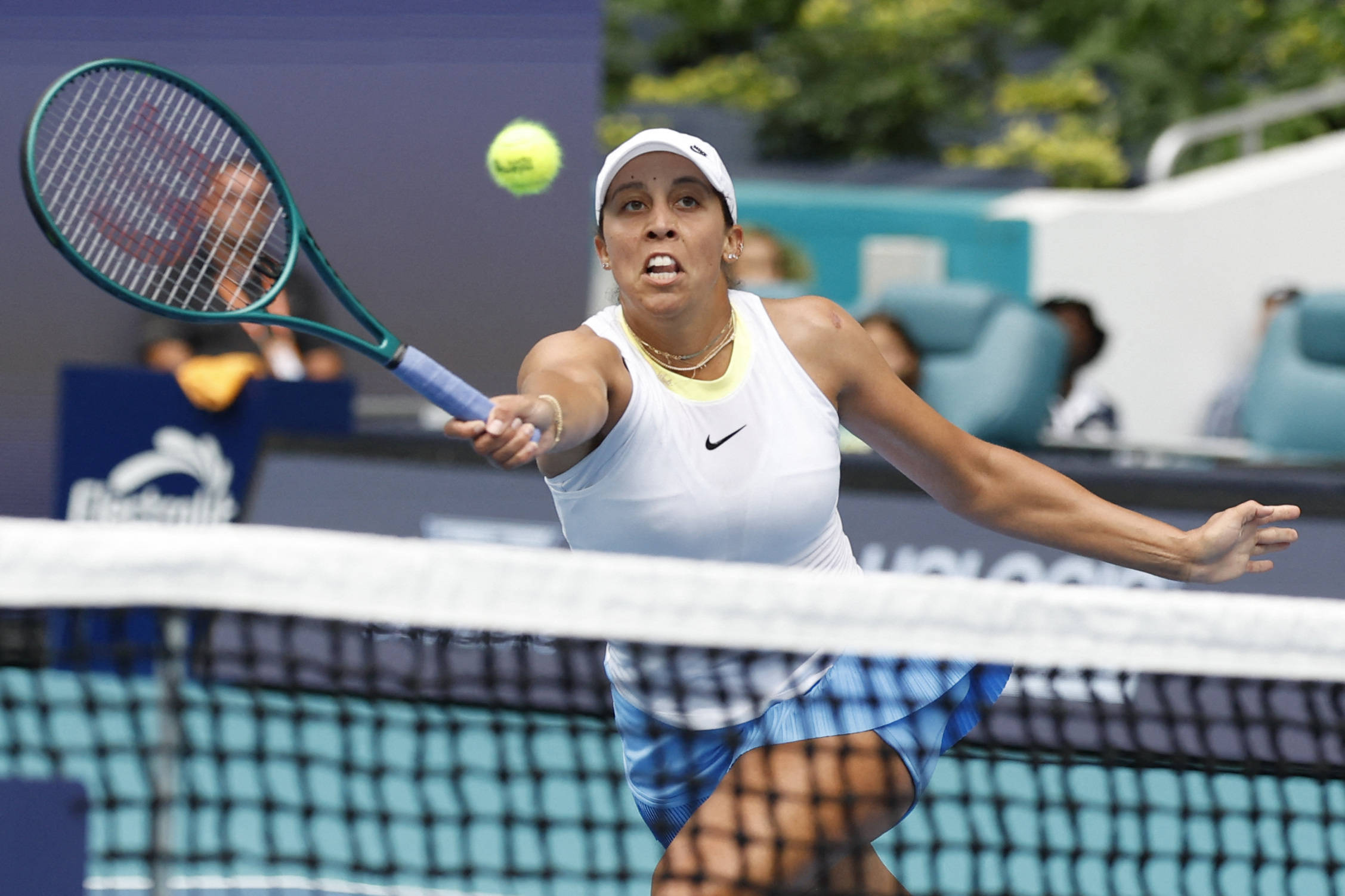 巨大影响 巨大影响